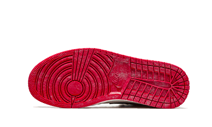 Air Jordan 1 Retro High OG Chicago Lost and Found